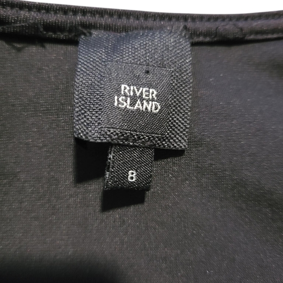 RIVER ISLAND Black Velvet Bodysuit 6 - Picture 4 of 15